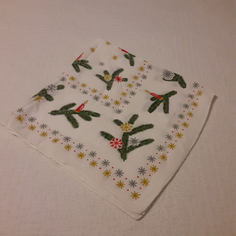 Vintage Cacti Winter Christmas Table Topper